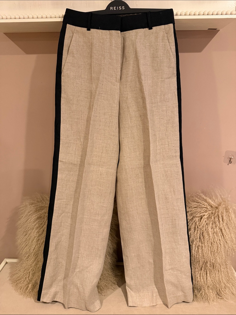 Reiss Two-Tone Wide-Leg Linen-Blend Trousers in Beige and Black